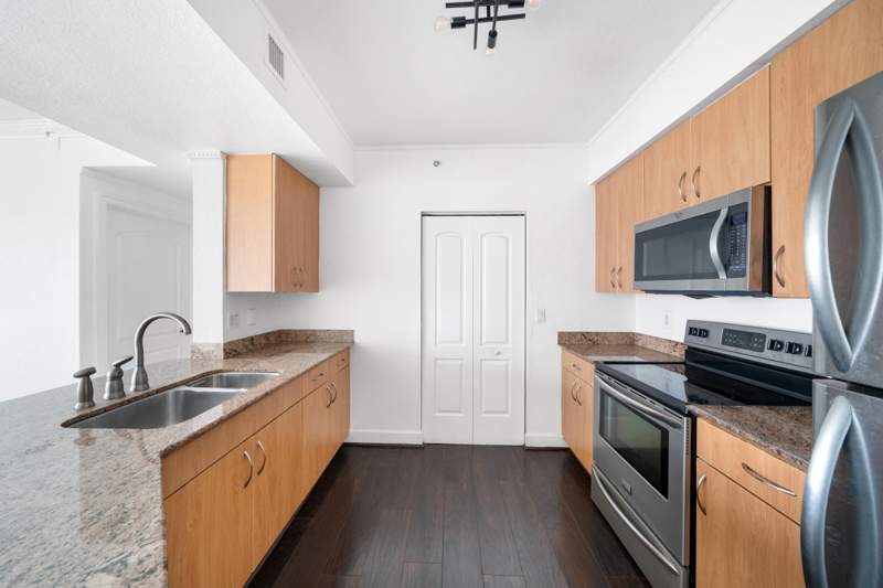 2 bedroom Condominium at 1830 Radius Drive #405, Radius Condo, Hollywood — photo 2