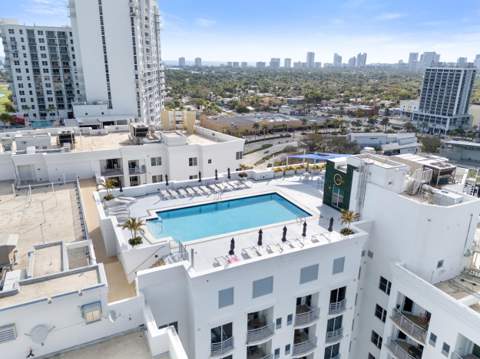 1830 Radius Drive #405, Hollywood FL - photo 16 of 19