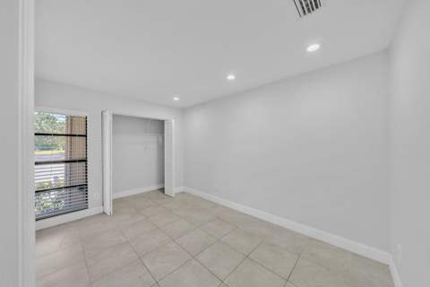 1030 Parkside Green Drive #A, Greenacres FL - photo 15 of 70