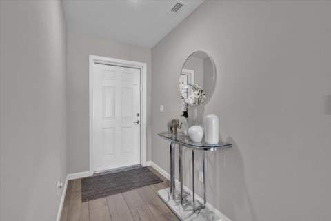 449 SE Whitmore Drive, Port St. Lucie FL - photo 7 of 58