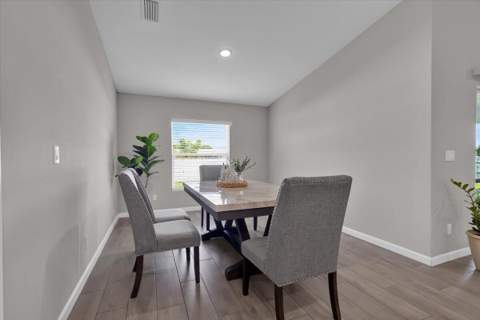 449 SE Whitmore Drive, Port St. Lucie FL - photo 6 of 58