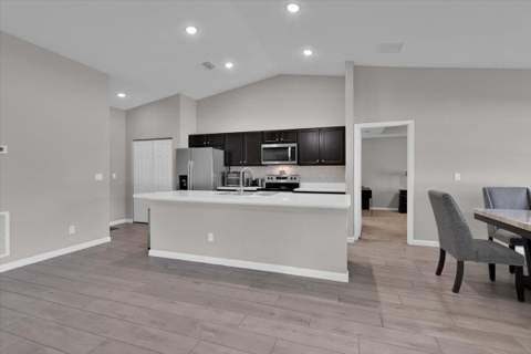 449 SE Whitmore Drive, Port St. Lucie FL - photo 17 of 58