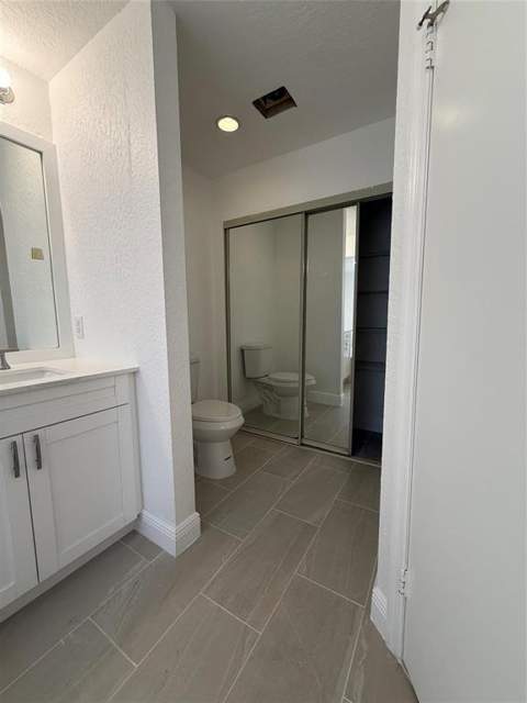 2927 Bogota Avenue, Hollywood FL - photo 13 of 37