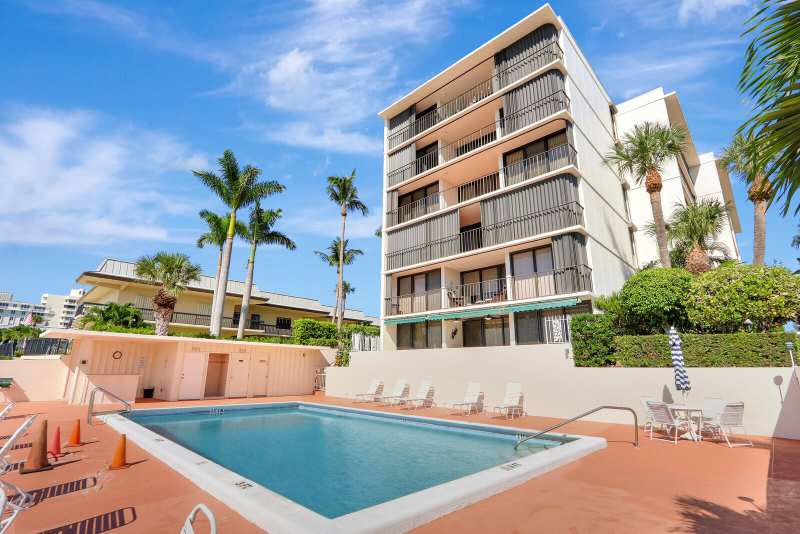 2 bedroom Condominium at 225 Beach Road #204, Ocean Villas Condo Apts, Tequesta — photo 1