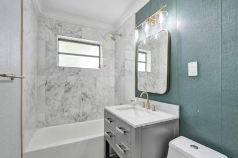 1054 Wyoming Avenue, Fort Lauderdale FL - photo 23 of 37