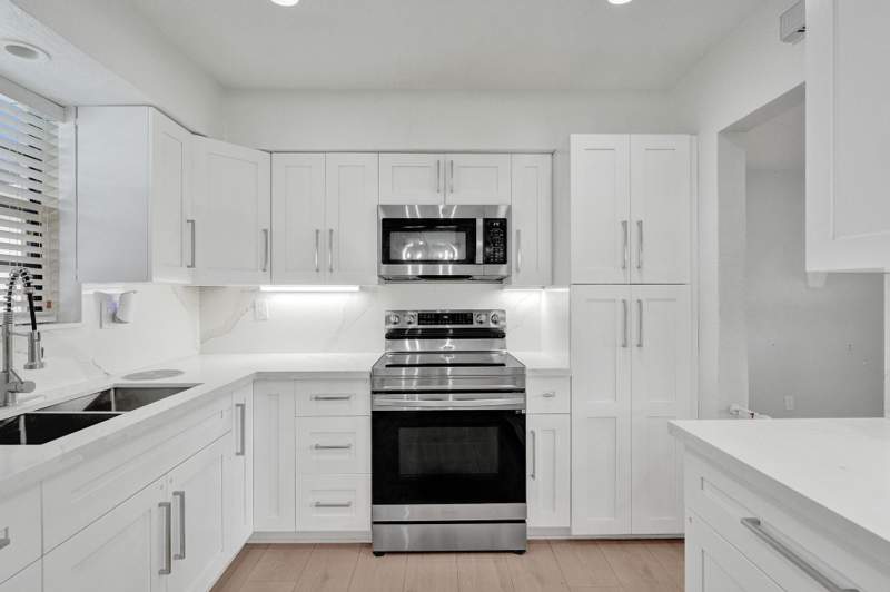 3 bedroom Single Family Residence at 1054 Wyoming Avenue, Melrose Park Sec 5, Fort Lauderdale — photo 5