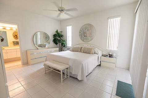 517 NW Galatone Court, Port St. Lucie FL - photo 10 of 38