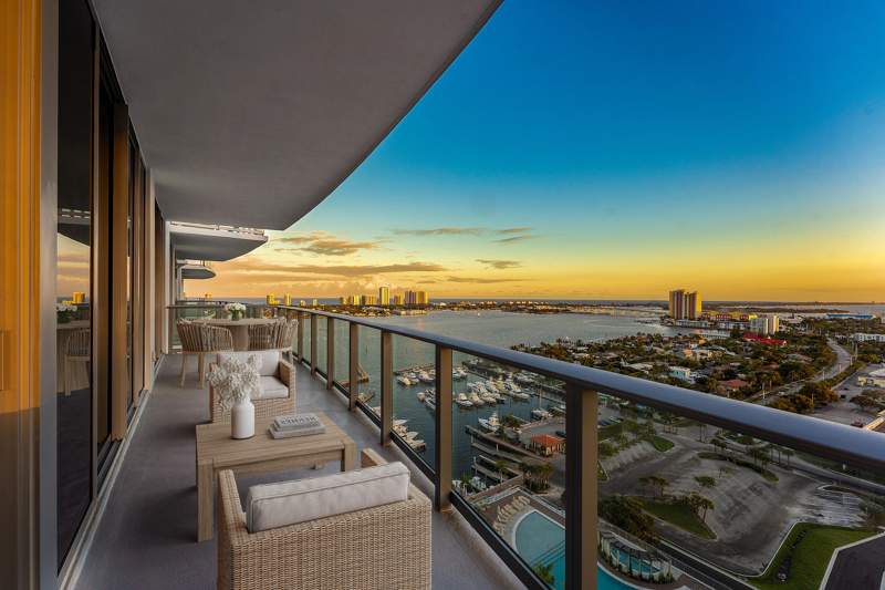 2 bedroom Condominium at 220 Lake Shore Drive #1911, Nautilus 220 Condo, Lake Park — photo 3