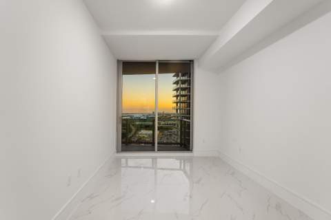 220 Lake Shore Drive #1911, Lake Park FL - photo 22 of 67
