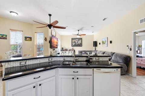 1202 SW San Esteban Avenue, Port St. Lucie FL - photo 14 of 49