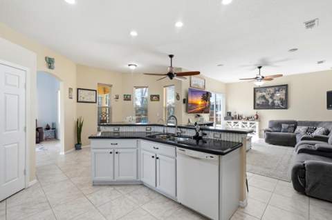 1202 SW San Esteban Avenue, Port St. Lucie FL - photo 15 of 49