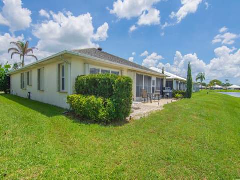 6704 Picante Circle, Fort Pierce FL - photo 19 of 65