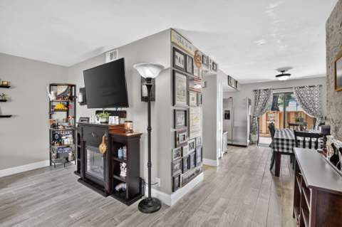 124 Wimbledon Lake Drive, Plantation FL - photo 8 of 38
