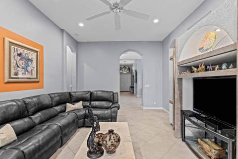7188 Demedici Circle, Delray Beach FL - photo 10 of 47