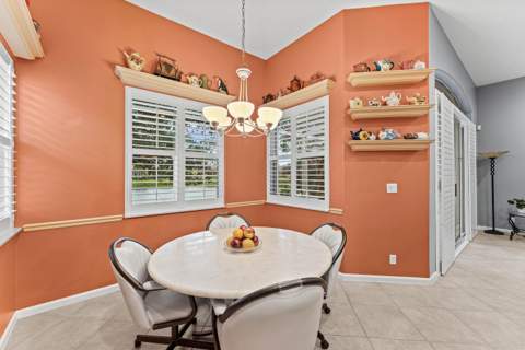 7188 Demedici Circle, Delray Beach FL - photo 19 of 47