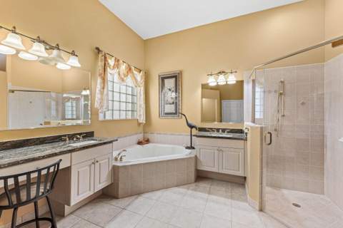 7188 Demedici Circle, Delray Beach FL - photo 22 of 47