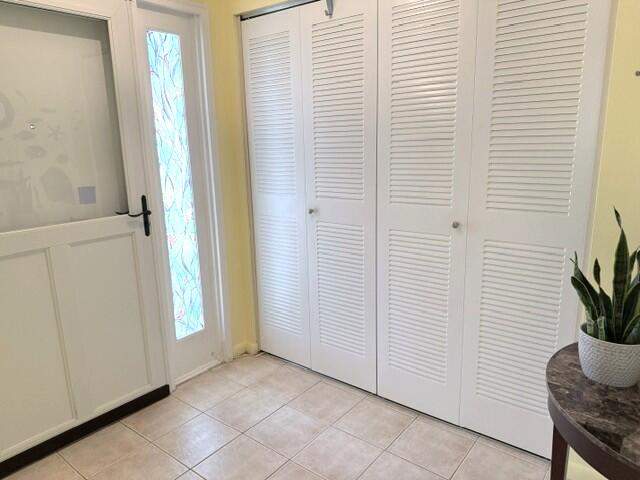 2 bedroom Condominium at 1216 S S Lakes End Drive #Apt D, High Point Of Fort Pierce Condominium Section 2, Fort Pierce — photo 3