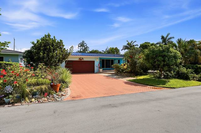 1985 Ocean Mist Drive