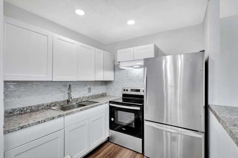 1 bedroom Condominium at 211 Sheffield I, Sheffield Condos A To Q, West Palm Beach — photo 1