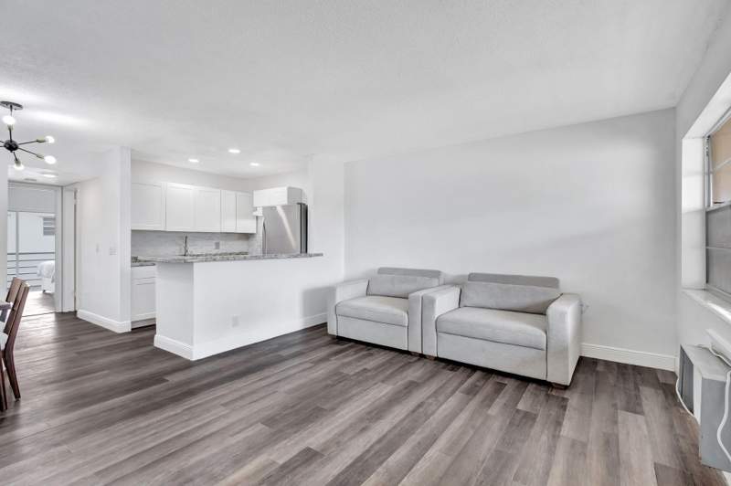 1 bedroom Condominium at 211 Sheffield I, Sheffield Condos A To Q, West Palm Beach — photo 5