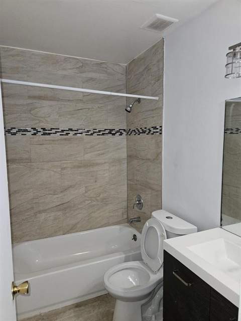 4545 Treehouse Lane #G, Tamarac FL - photo 17 of 20