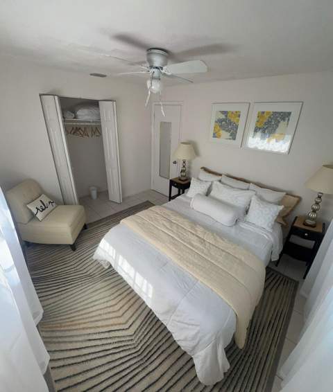 4915 Weymouth Street, Lake Worth FL - photo 11 of 24