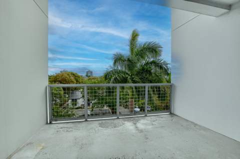 236 SE 5th Avenue #205, Delray Beach FL - photo 11 of 48