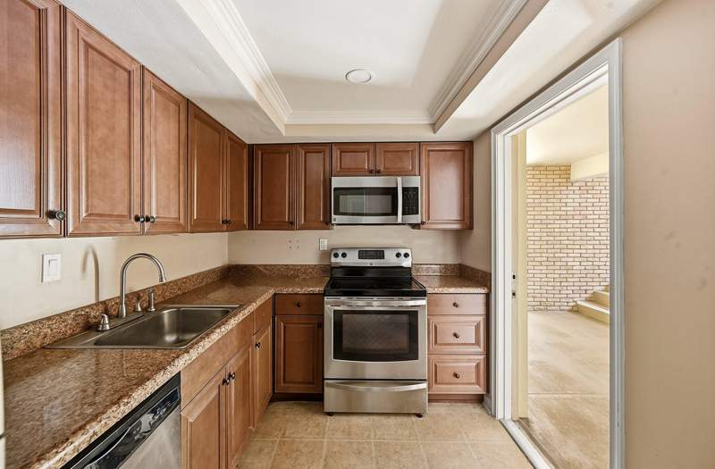 2 bedroom Condominium at 5570 Tamberlane Circle #229, Tamberlane 4 Condo, Palm Beach Gardens — photo 4
