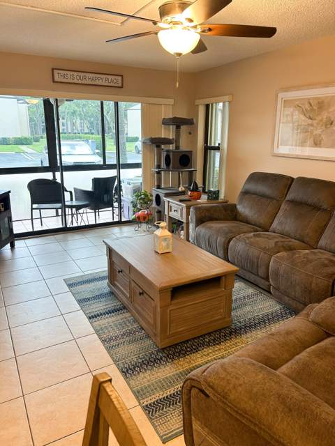 824 Sky Pine Way #C1, Greenacres FL - photo 7 of 37