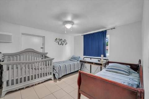7321 Cody Street, Hollywood FL - photo 16 of 19