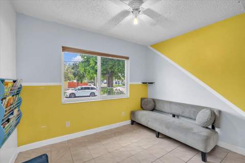 7321 Cody Street, Hollywood FL - photo 10 of 19