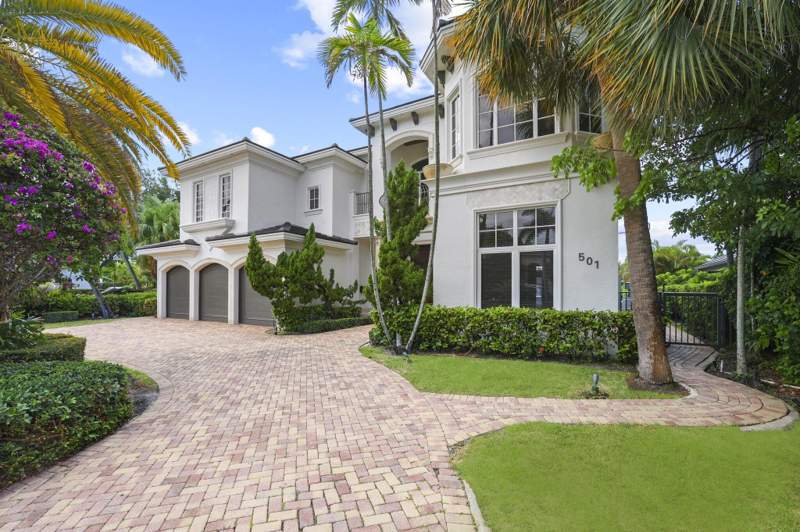 5 bedroom Single Family Residence at 501 Golden Harbour Drive, Golden Harbour Sec 01, Boca Raton — photo 4