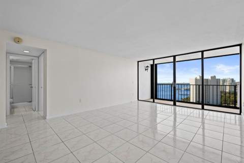5600 N Flagler Drive #2304, West Palm Beach FL - photo 12 of 39