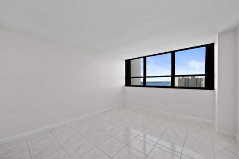 5600 N Flagler Drive #2304, West Palm Beach FL - photo 18 of 39
