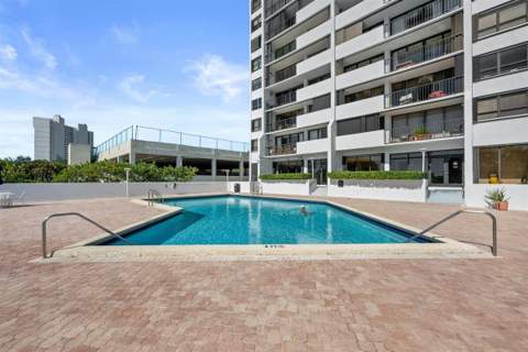 5600 N Flagler Drive #2304, West Palm Beach FL - photo 24 of 39