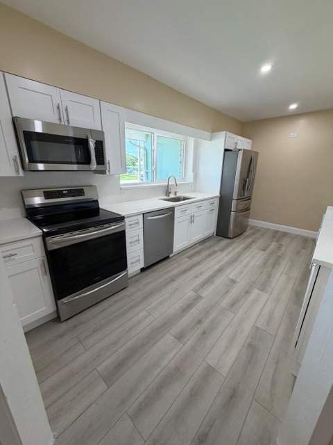 1405 6th Street, West Palm Beach FL - photo 13 of 20
