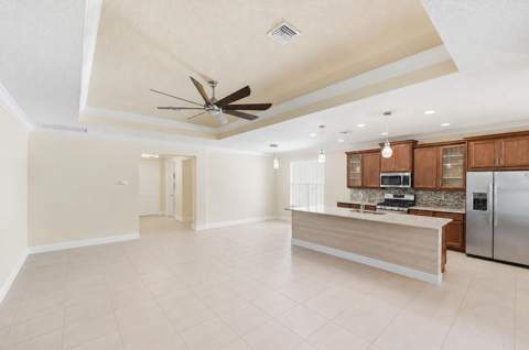 11917 SW Seahorse Springs Terrace, Port St. Lucie FL - photo 14 of 71