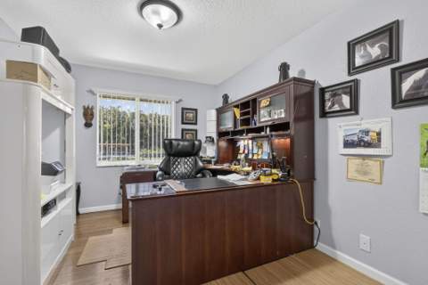 2564 Deer Run Trail, Loxahatchee FL - photo 18 of 37