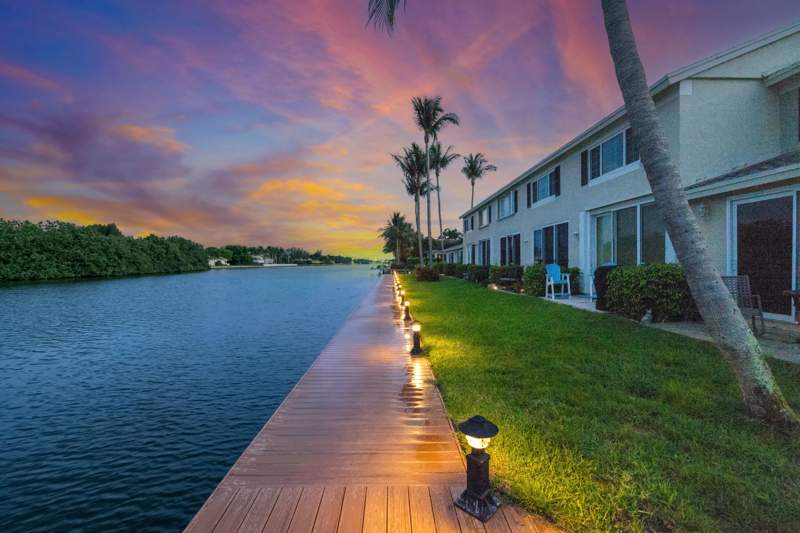 2 bedroom Townhouse at 809 Kokomo Key Lane, Kokomo Key, Delray Beach — photo 3