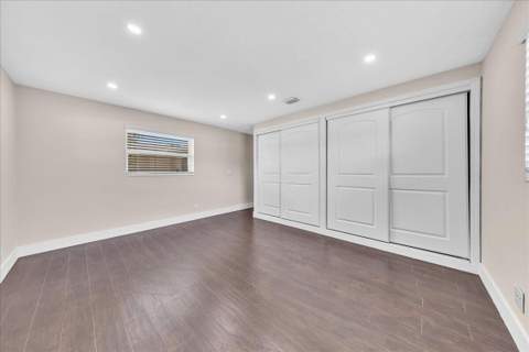 611 N Highland Drive, Hollywood FL - photo 23 of 36