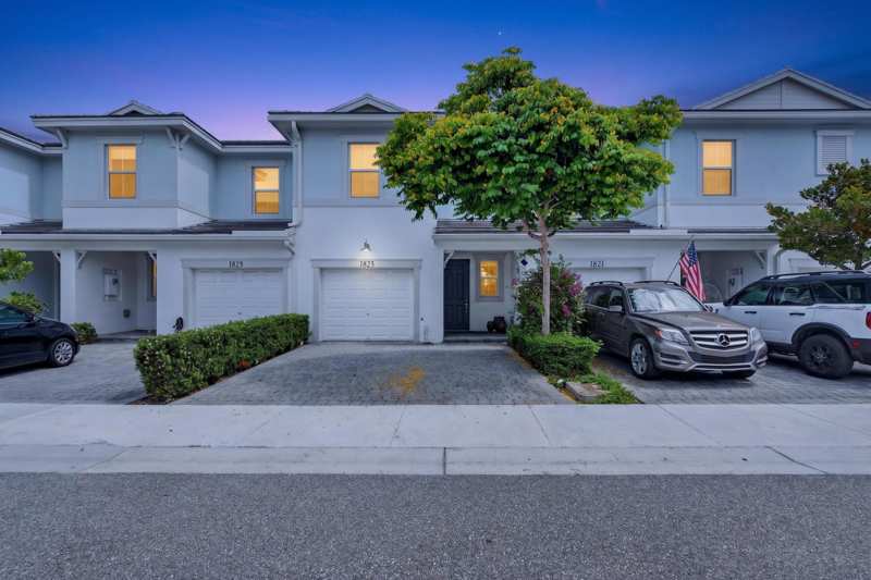 3 bedroom Townhouse at 1823 Sandpiper Pointe Place, Deerfield Crossing, Deerfield Beach — photo 1