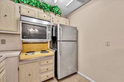 180 Cypress Club Drive #816, Pompano Beach FL - photo 24 of 54
