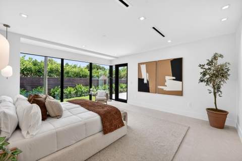 2717 NE 33rd Street, Fort Lauderdale FL - photo 13 of 60