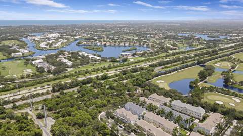 118 Seagrape Drive #105, Jupiter FL - photo 21 of 24