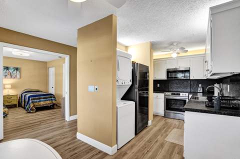 1050 Citrus Way #203, Delray Beach FL - photo 13 of 52