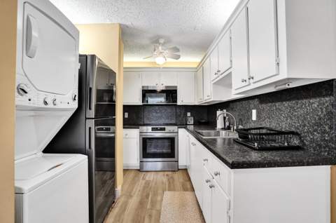 1050 Citrus Way #203, Delray Beach FL - photo 14 of 52