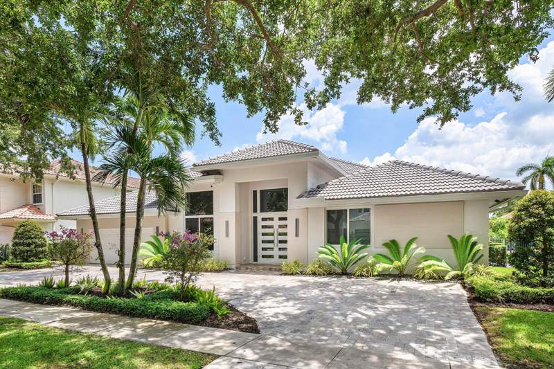 5 bedroom Single Family Residence at 3164 Saint Annes Drive, Woodfield Country Club, Boca Raton — photo 3