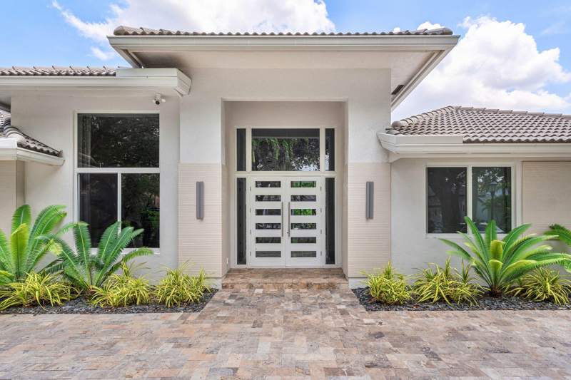 5 bedroom Single Family Residence at 3164 Saint Annes Drive, Woodfield Country Club, Boca Raton — photo 4