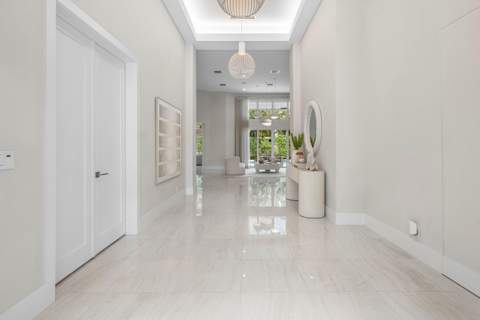 3164 Saint Annes Drive, Boca Raton FL - photo 6 of 51