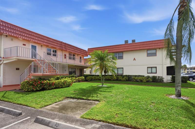 1 bedroom Condominium at 47 Saxony A, Kings Point Saxony Condos, Delray Beach — photo 3